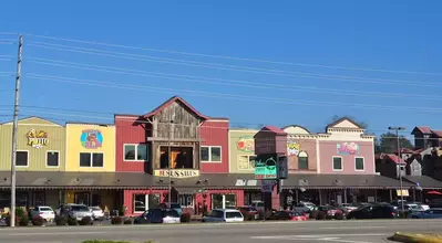 three bears general store