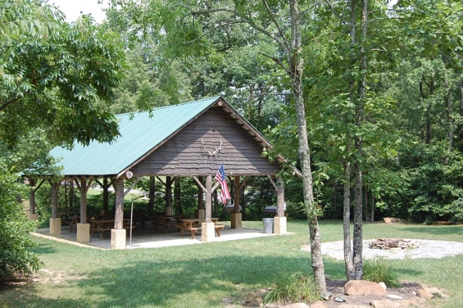 Grand Bluff Lodge